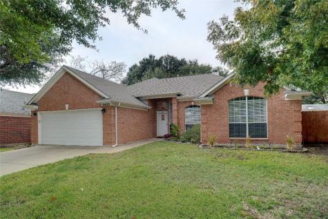5925 Lakeview Court Haltom City TX 76137