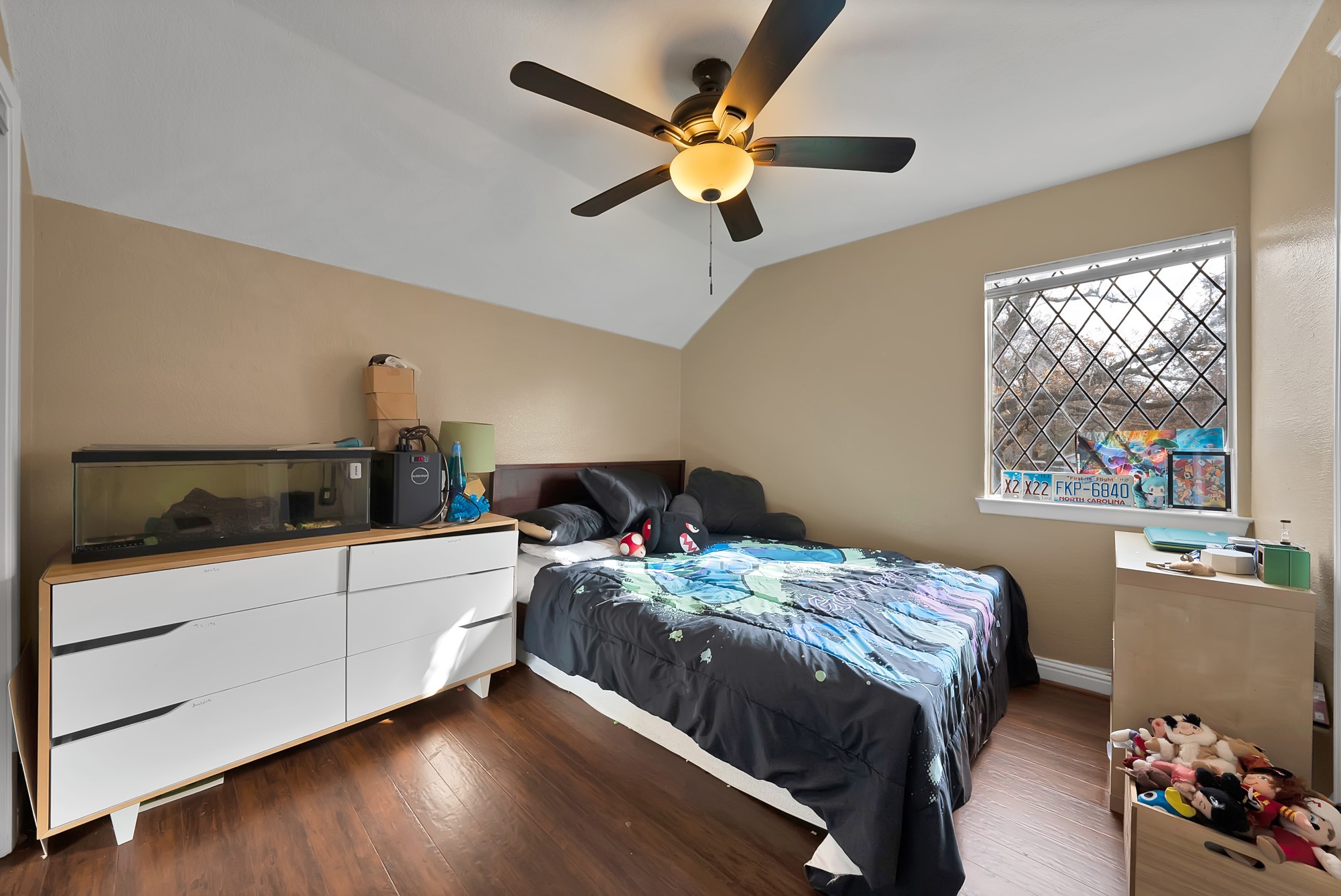 1818 Burr Oak Street Arlington TX 76012