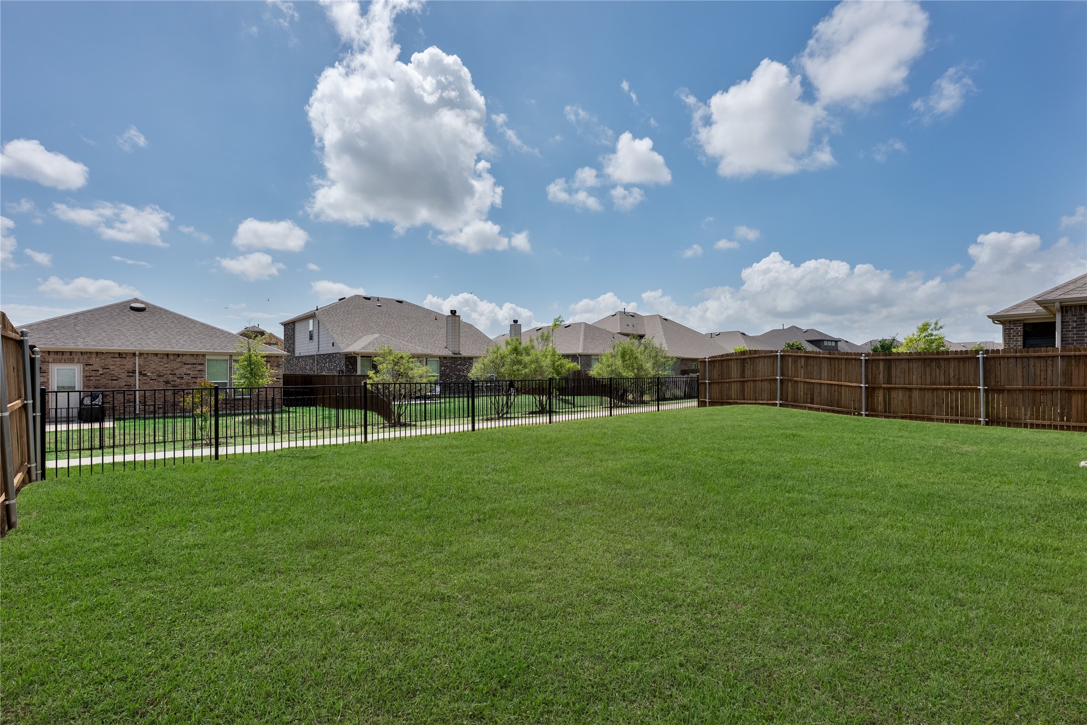 809 Egret Street Princeton TX 75407