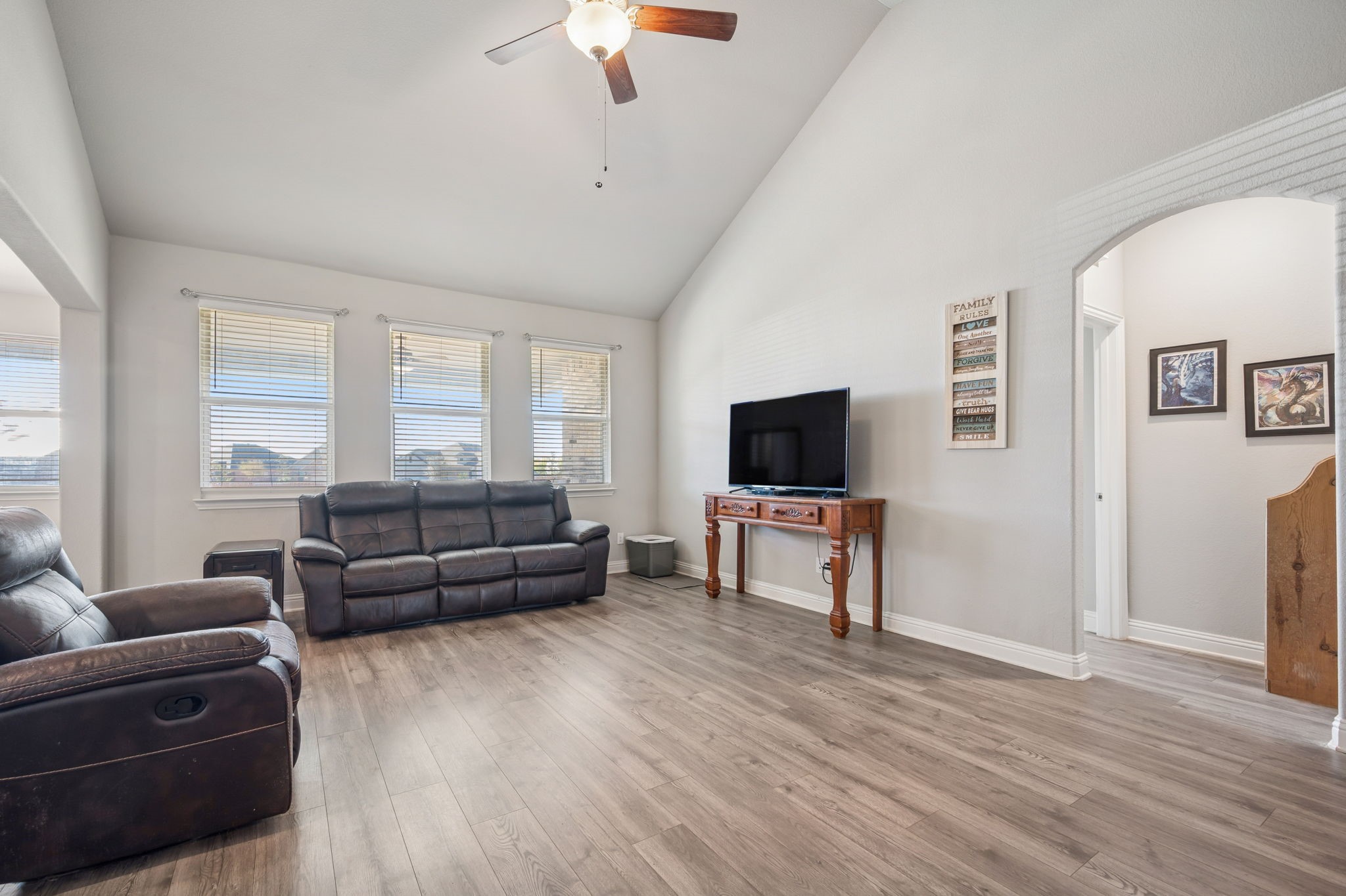 1 Covey Lane Sanger TX 76266