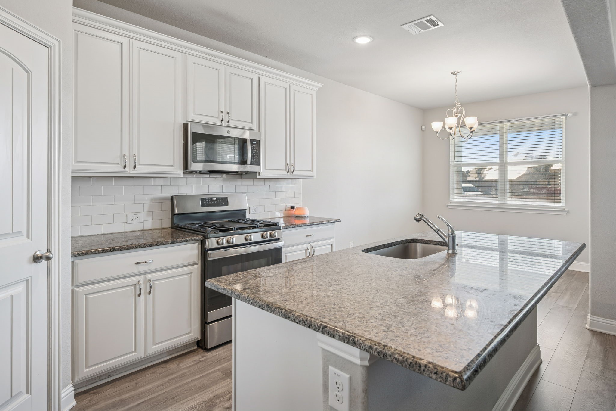 1 Covey Lane Sanger TX 76266