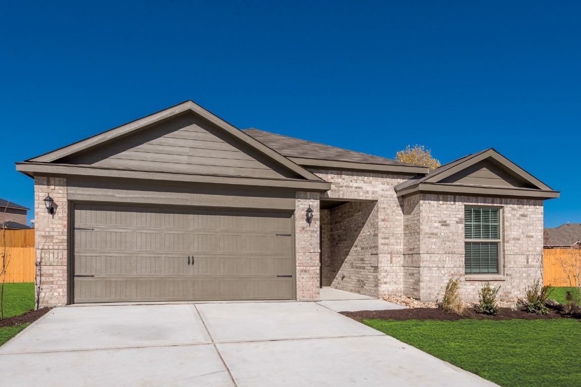 171 Holster Hollow Road Newark TX 76071
