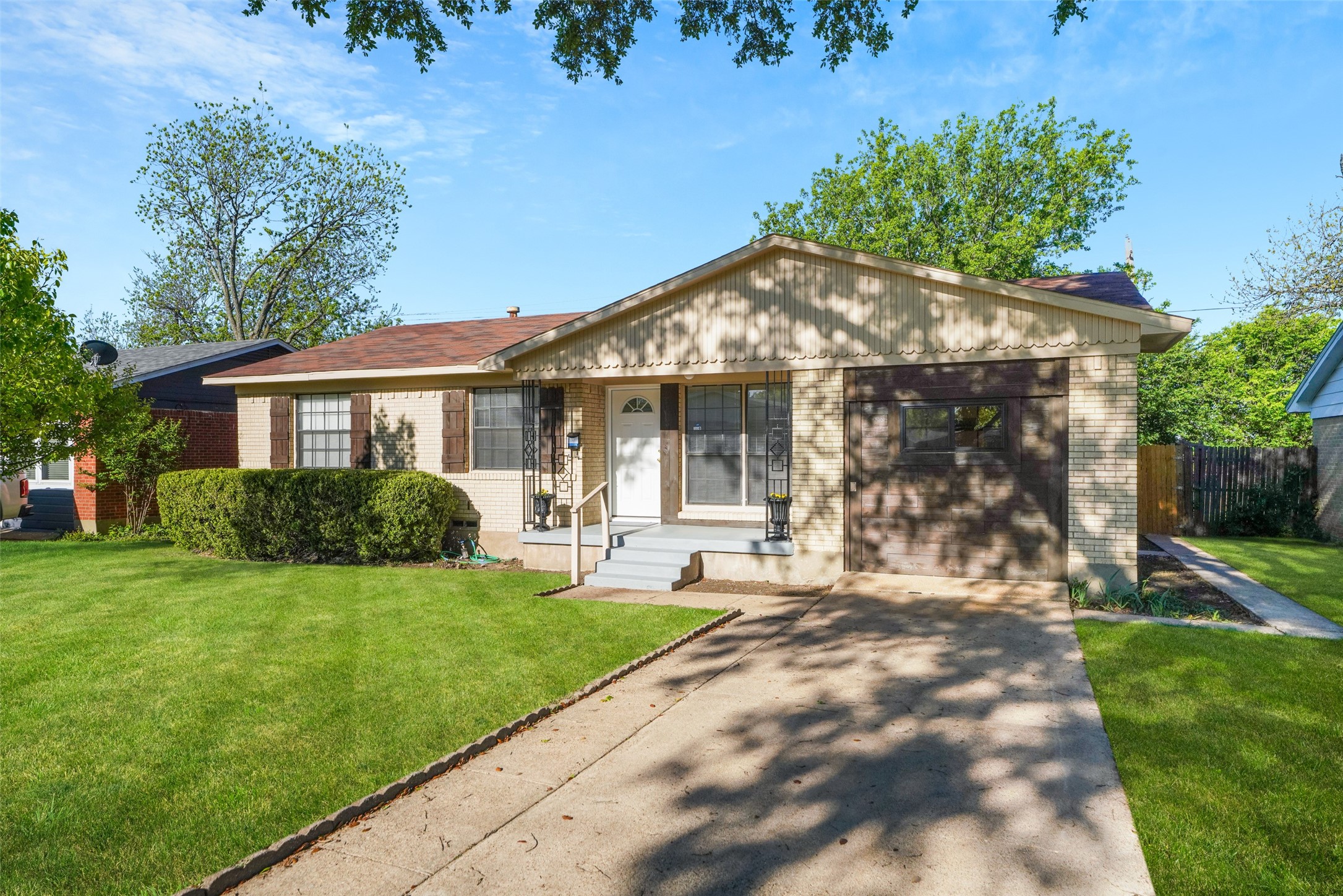 7421 Woodshire Drive Dallas TX 75232