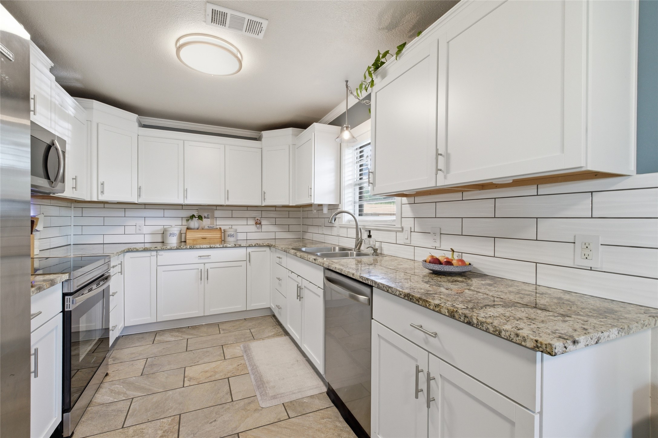 2605 Easy Street Denison TX 75020