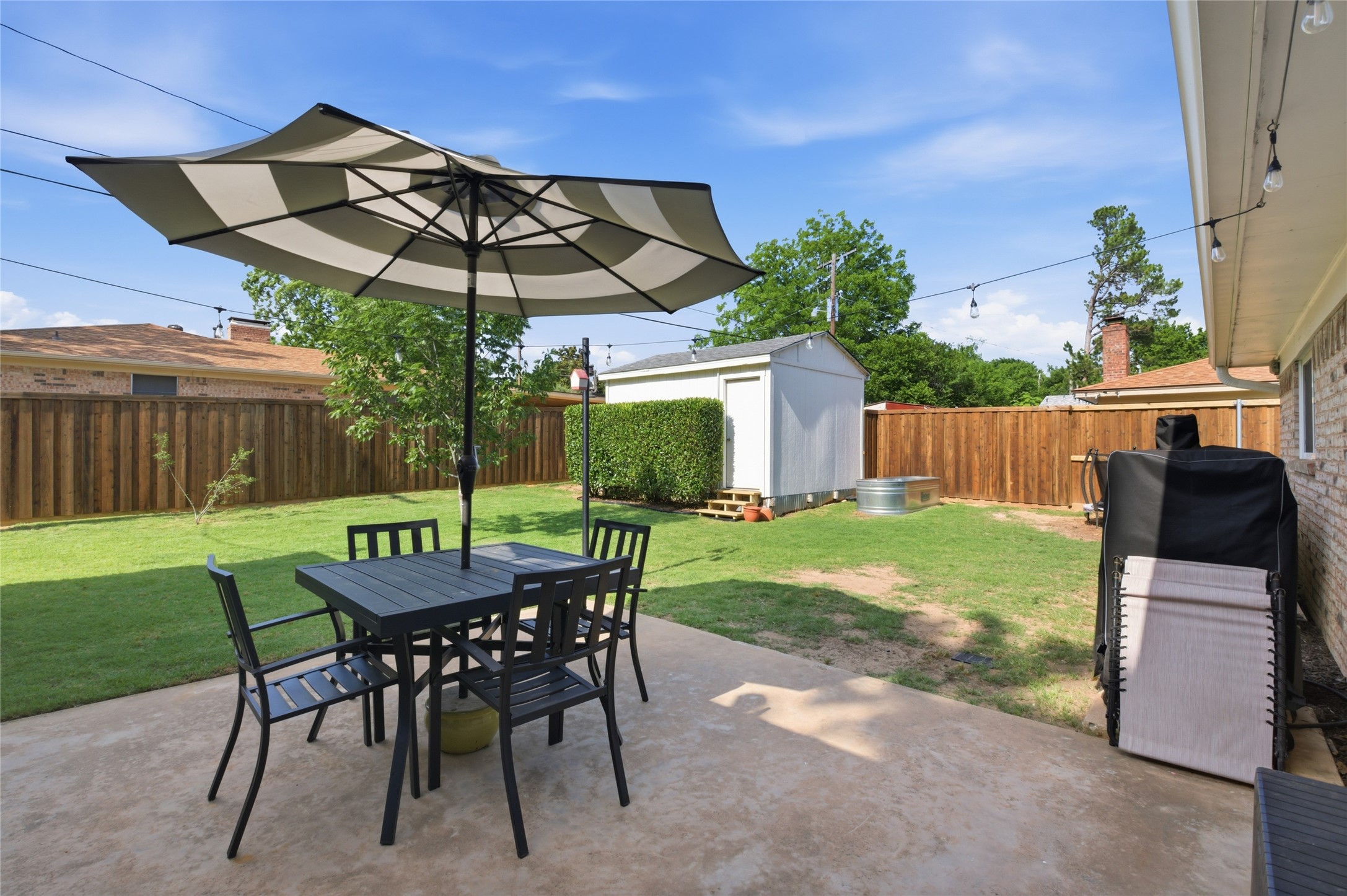 2605 Easy Street Denison TX 75020