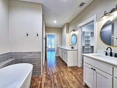 3347 Sabine Street Athens TX 75752