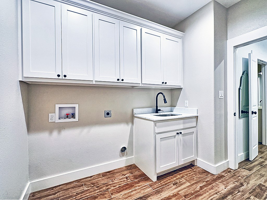 3347 Sabine Street Athens TX 75752