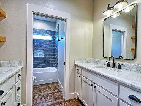 3347 Sabine Street Athens TX 75752