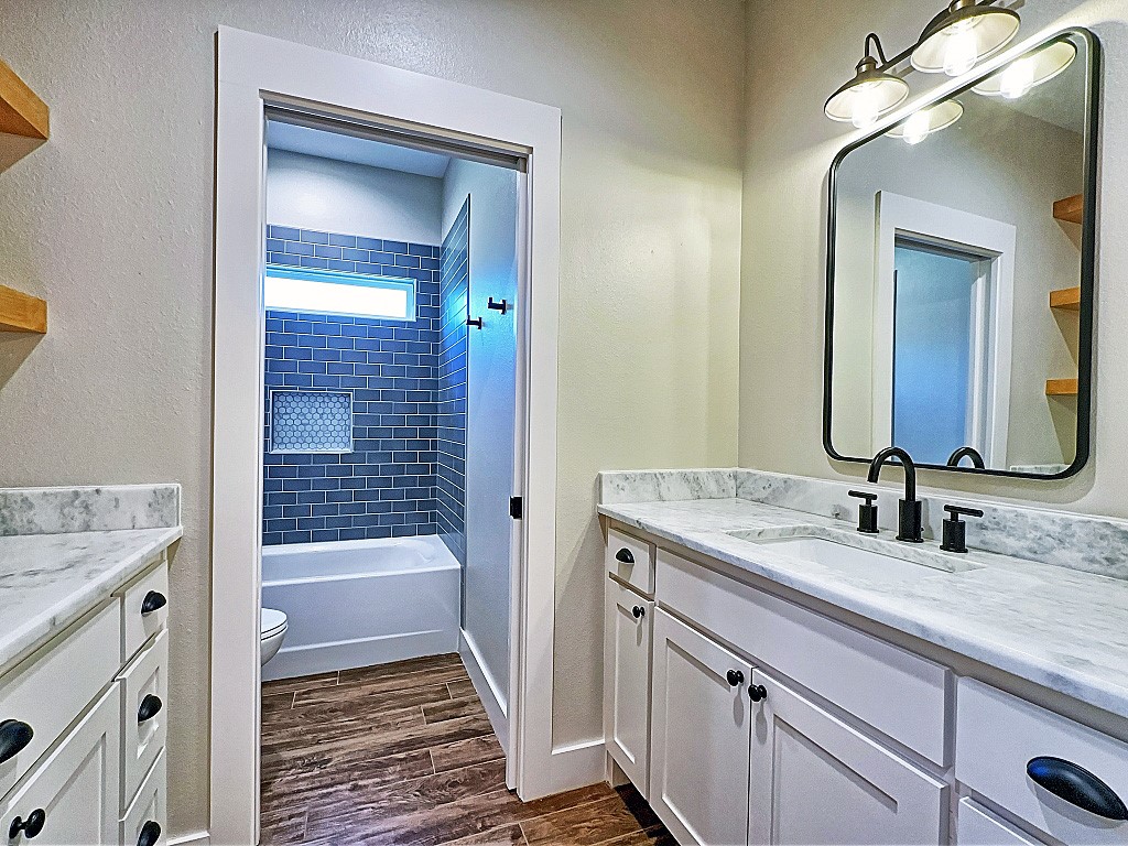 3347 Sabine Street Athens TX 75752