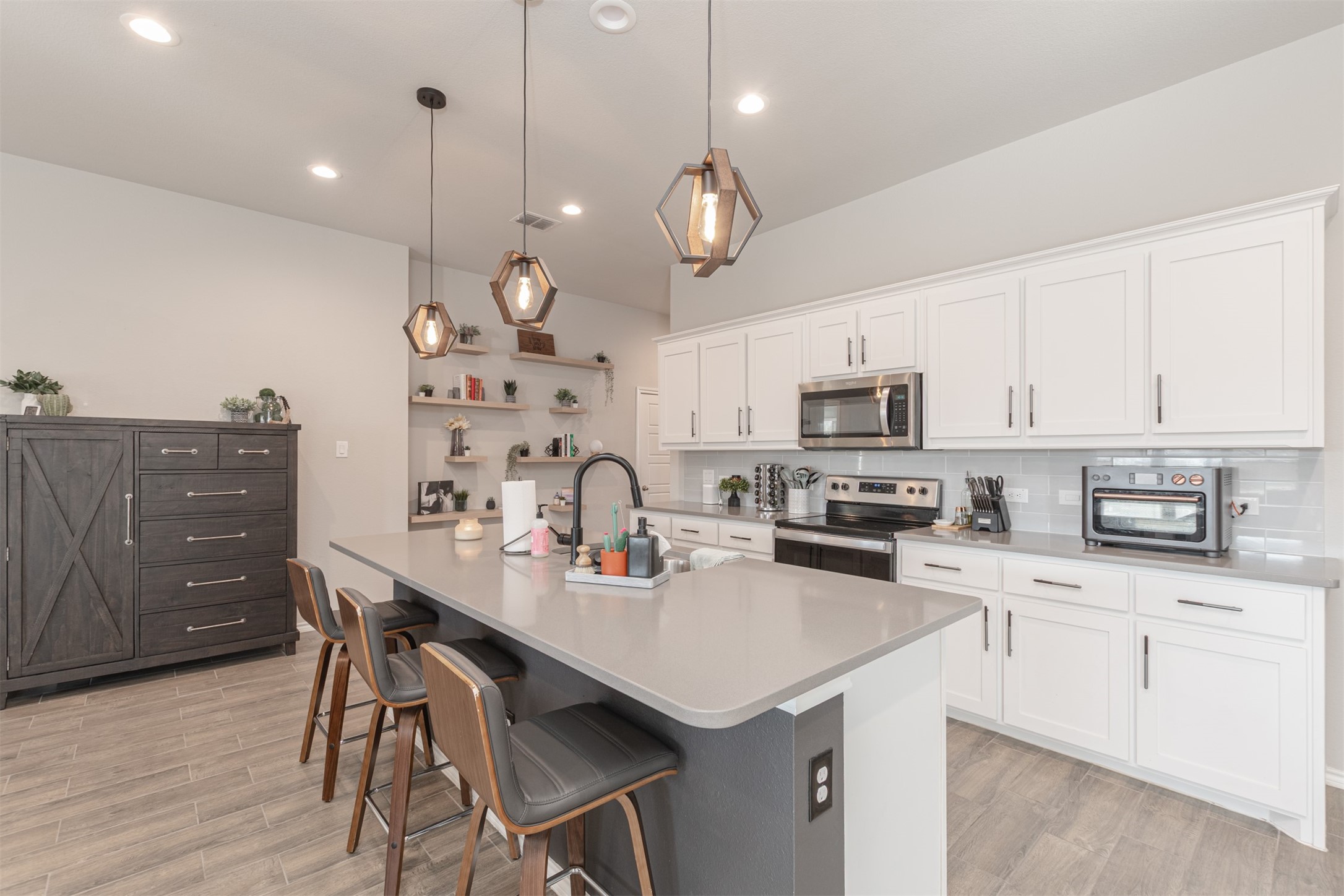 706 Presidio Street Aubrey TX 76227