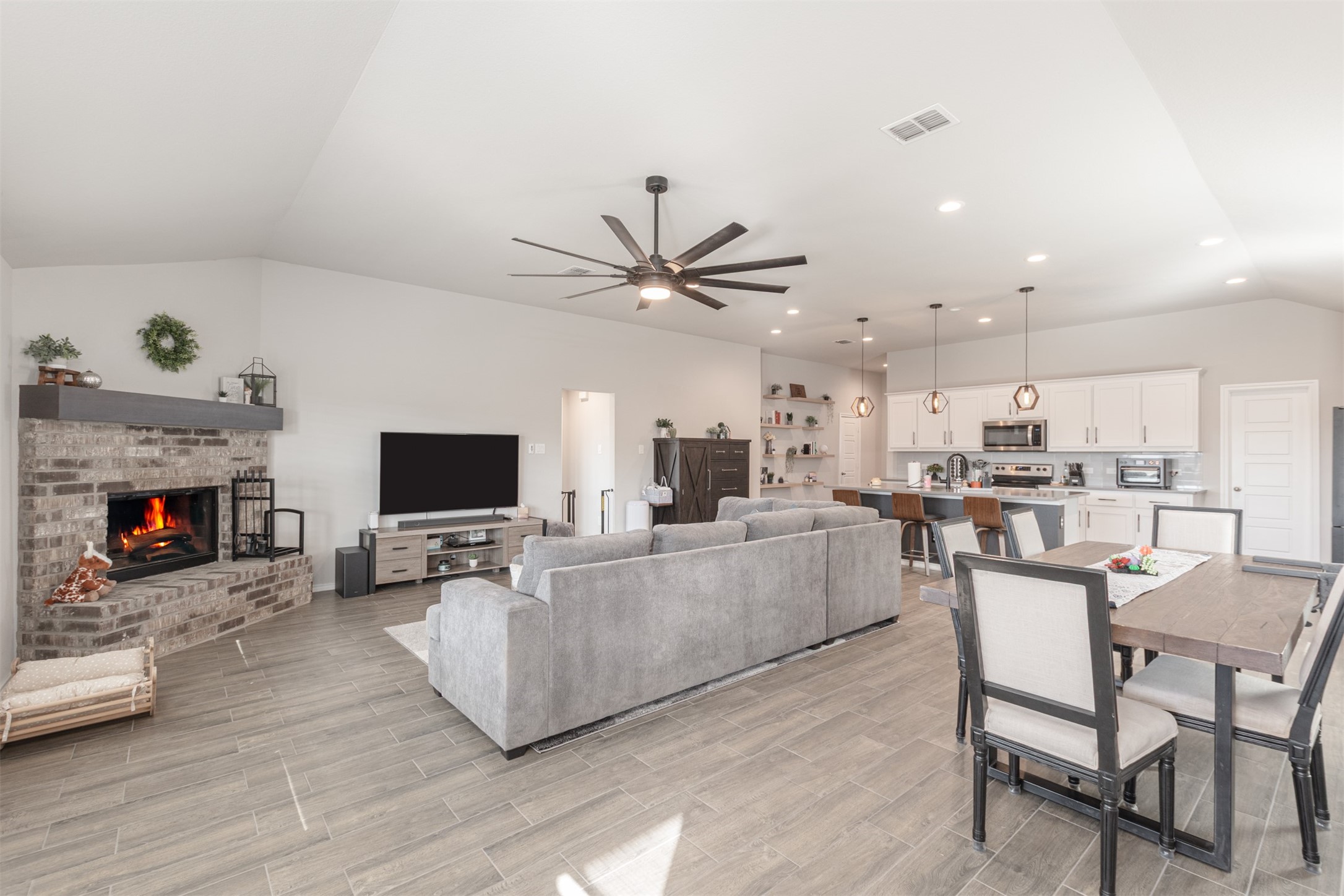 706 Presidio Street Aubrey TX 76227
