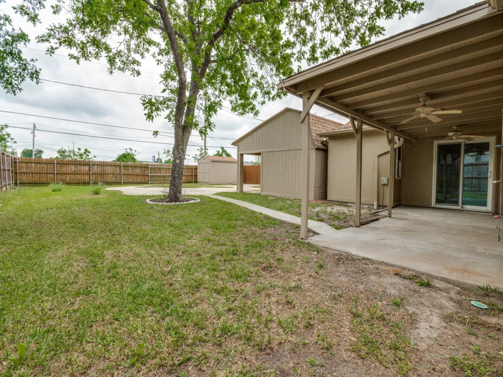 321 Campo Street Grand Prairie TX 75051