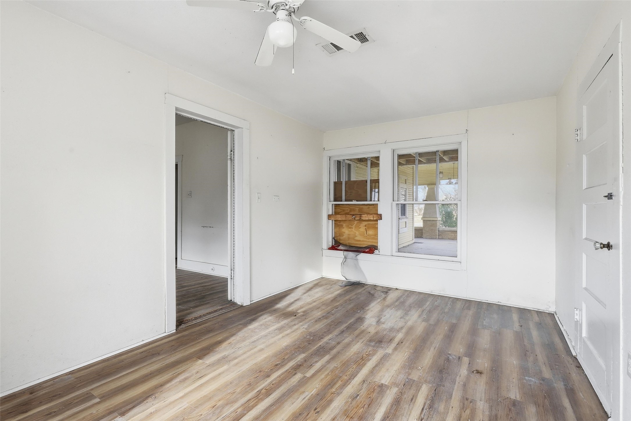 403 E Morgan Meridian TX 76665
