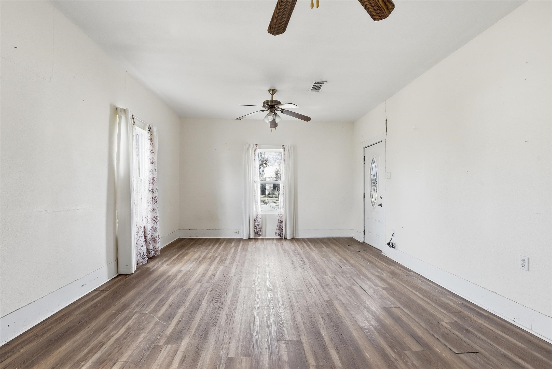 403 E Morgan Meridian TX 76665