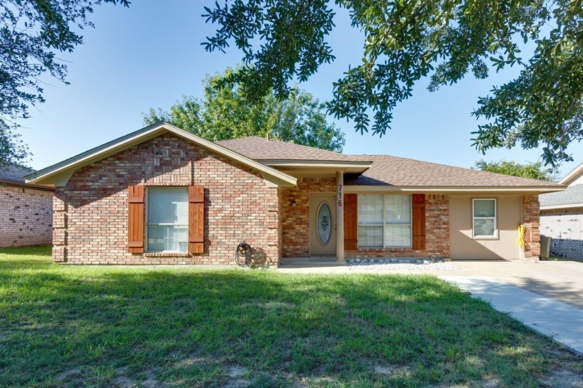 716 Loganwood Drive Royse City TX 75189
