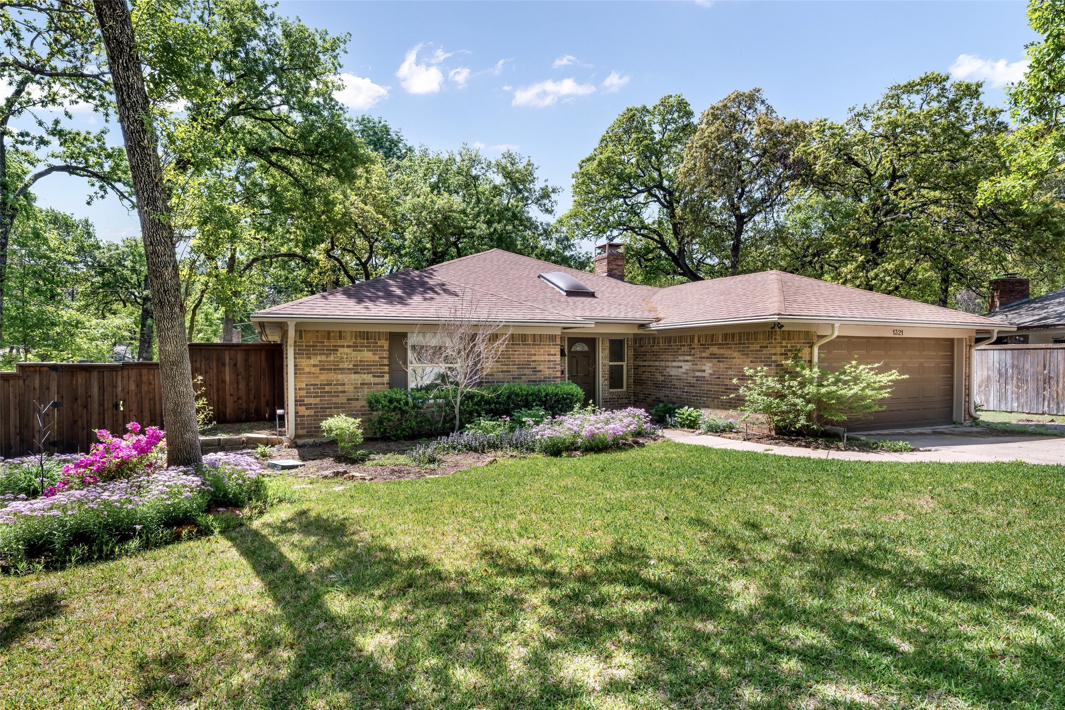 1321 Martin Court Grapevine TX 76051