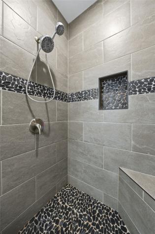 7222 Neches Street Athens TX 75752