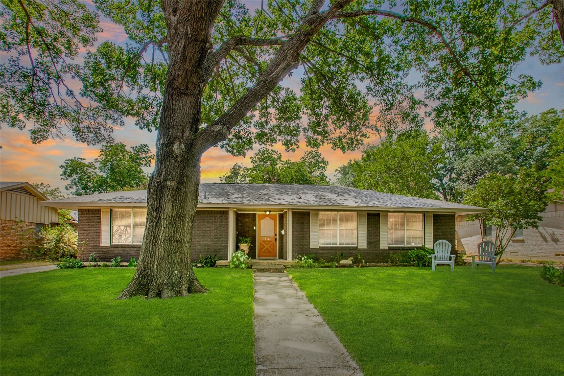 612 S Waterview Drive Richardson TX 75080