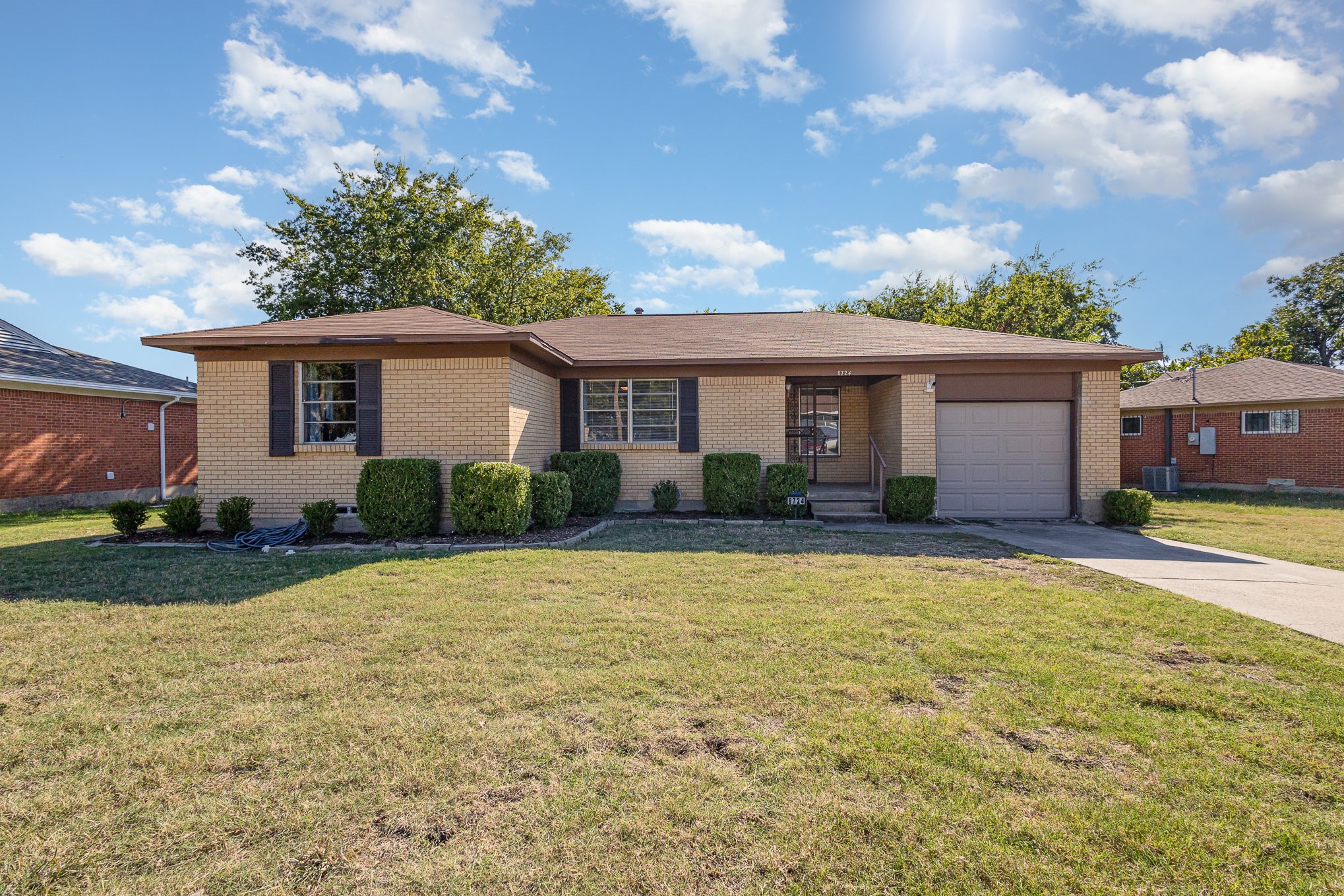 8724 Gladwood Lane Dallas TX 75243
