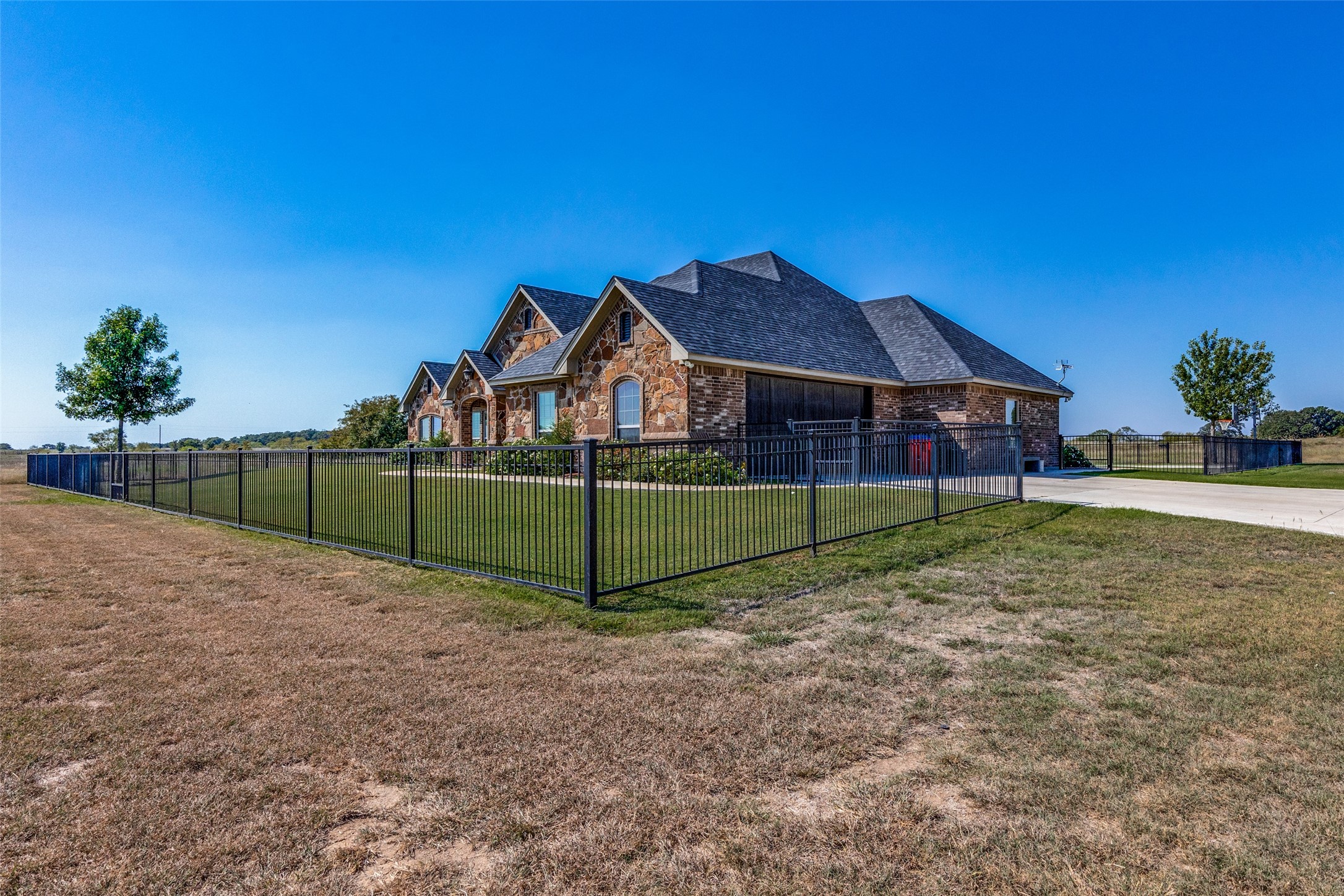 1150 Lone Star Road Bowie TX 76230