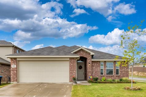 5369 Brentlawn Drive Fort Worth TX 76179