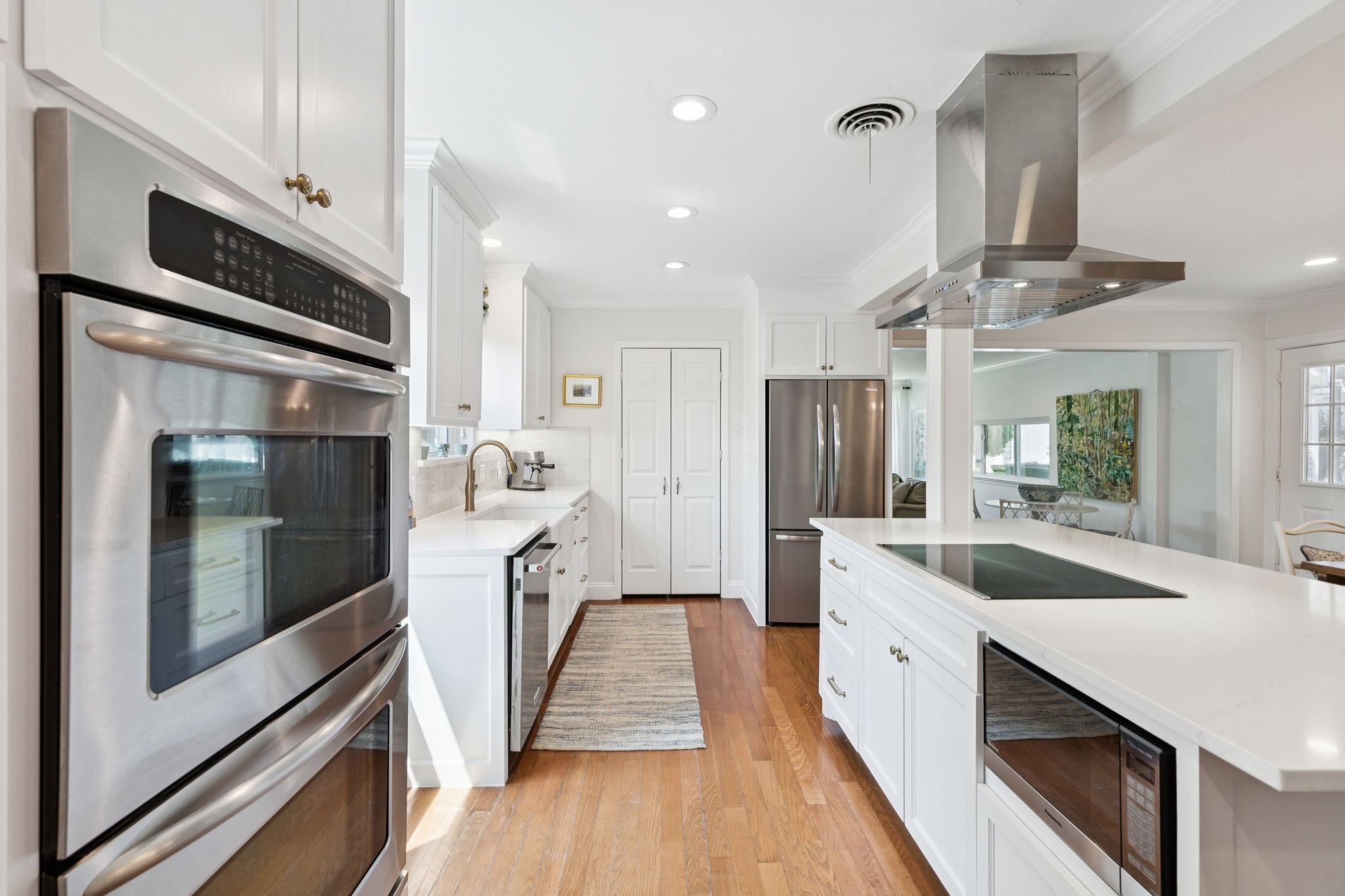 9827 Lanshire Drive Dallas TX 75238