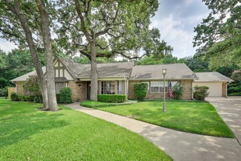 2714 Ripplesprings Court Arlington TX 76016