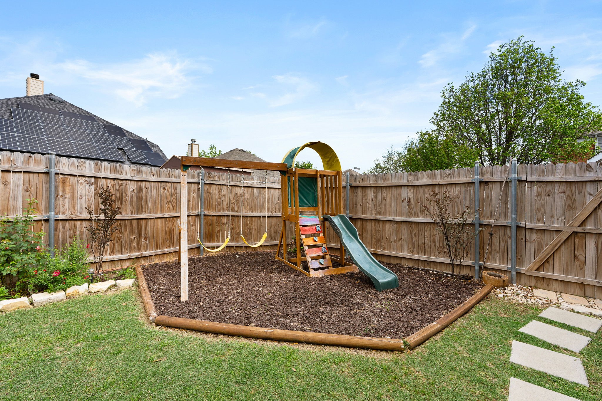 1328 Rawlins Drive Lancaster TX 75134