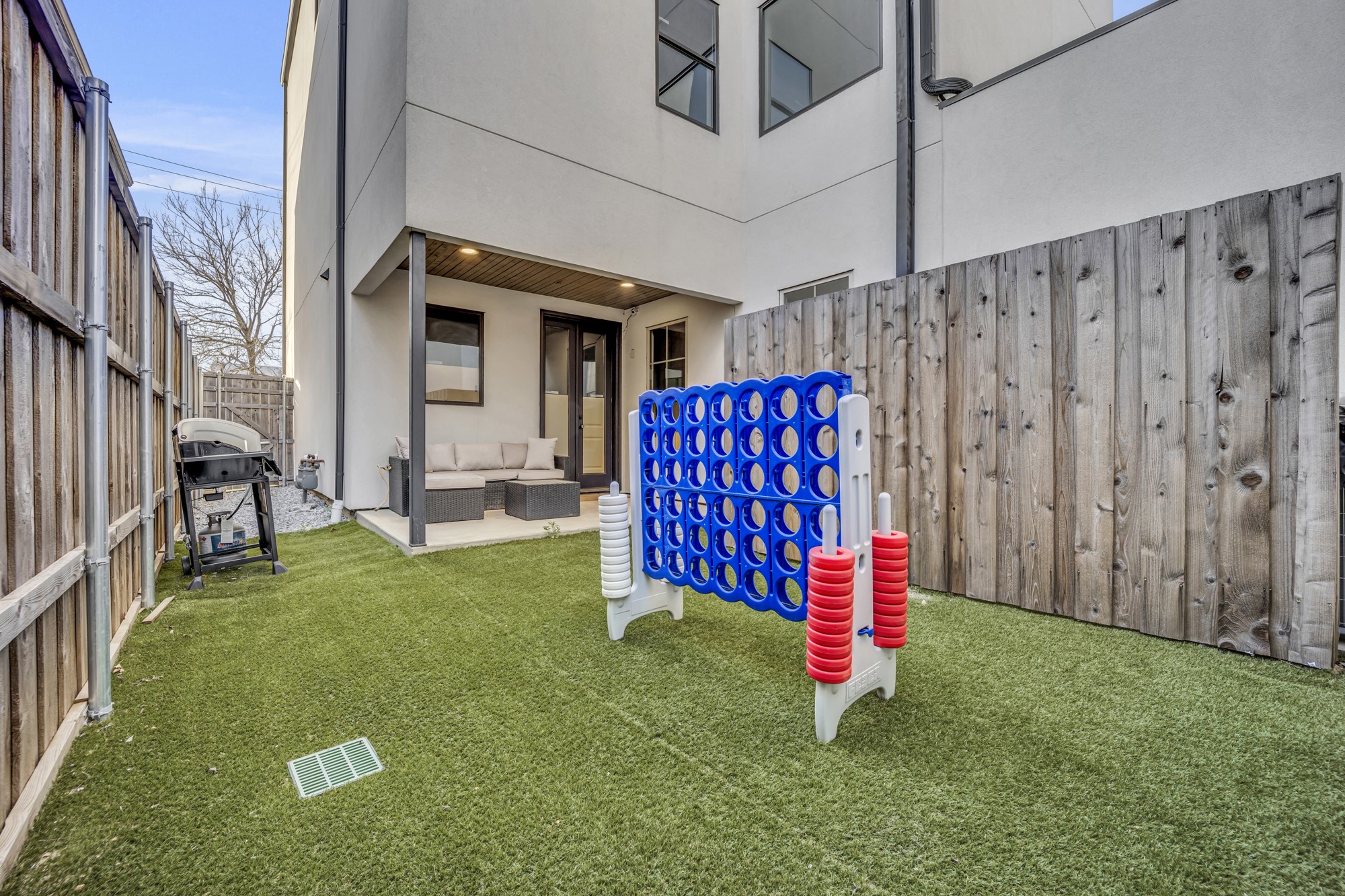 5014 Mission Avenue Dallas TX 75206