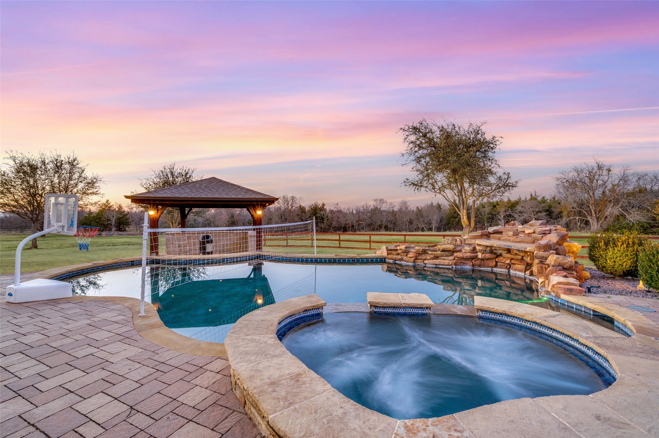 419 Kerfoot Drive Gunter TX 75058