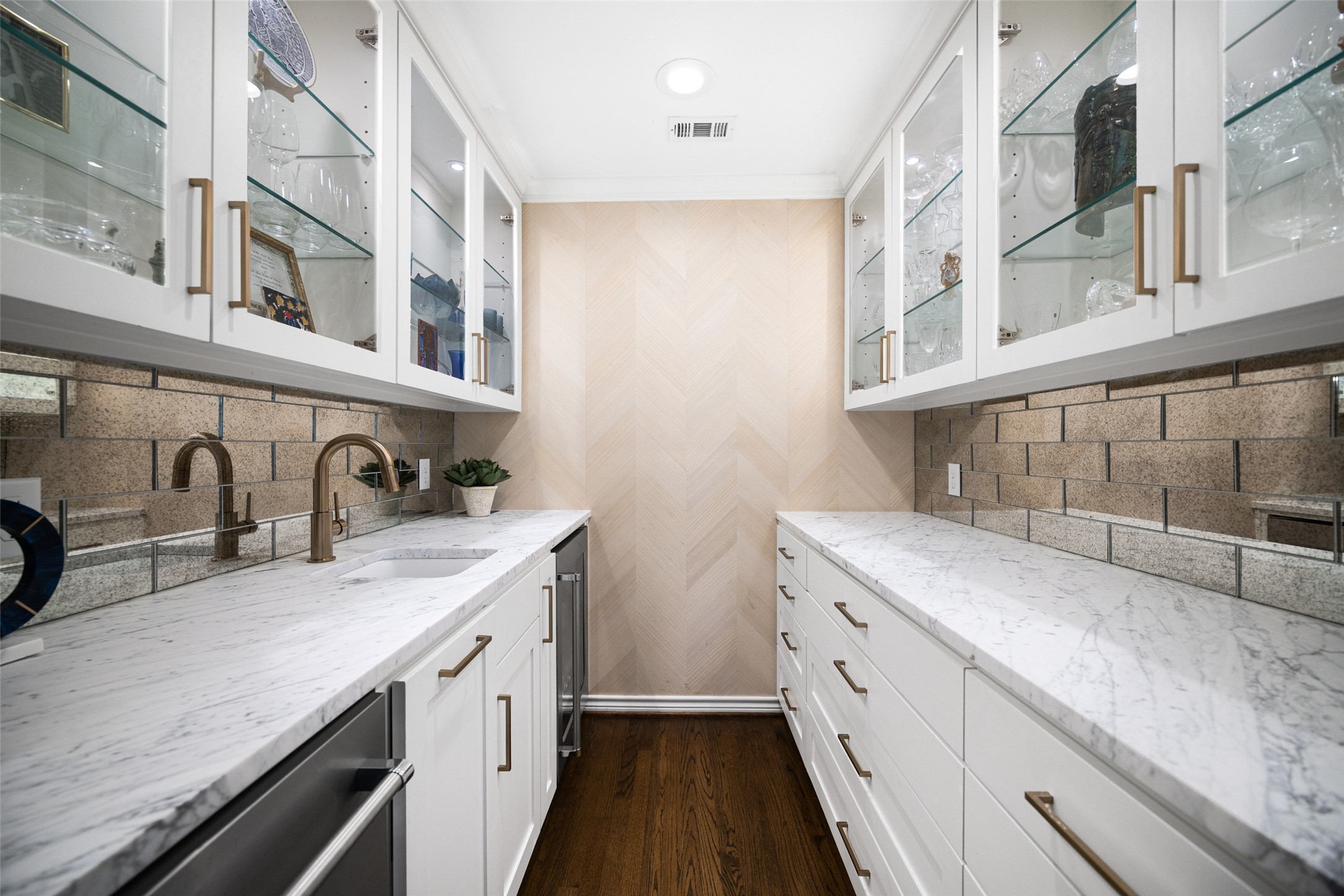 4243 Beechwood Lane Dallas TX 75220