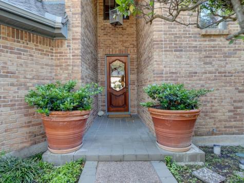 2003 Highland Oaks Street Fort Worth TX 76107