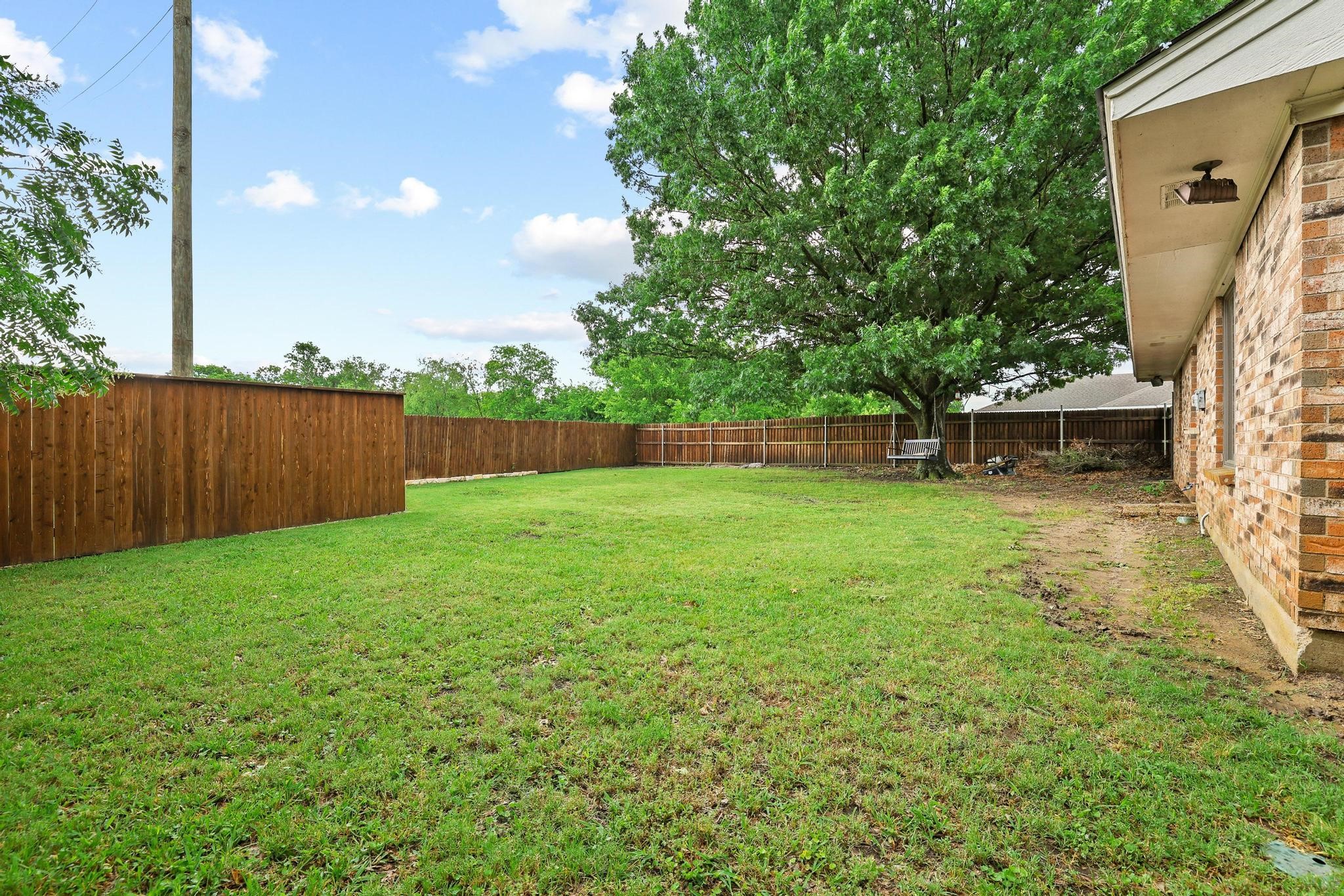 619 N 5th Street Gunter TX 75058