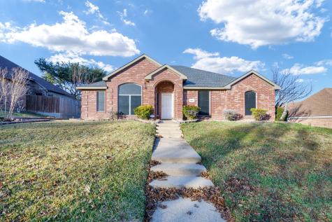 449 The Meadows Parkway Desoto TX 75115
