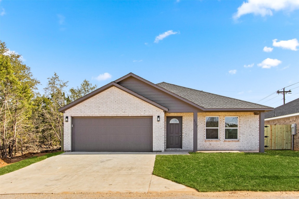 2721 Beechwood Street Granbury TX 76048