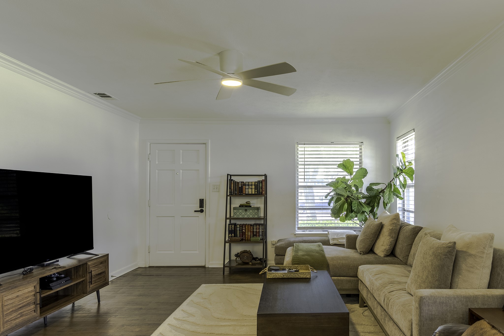 4551 Cockrell Avenue Fort Worth TX 76133