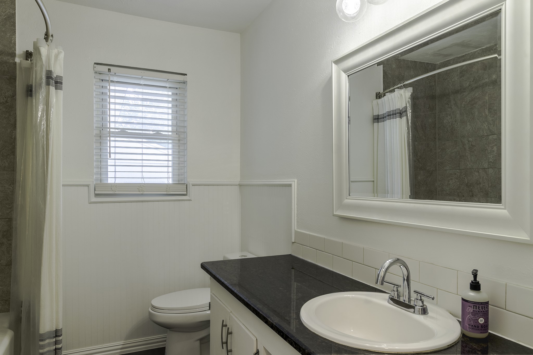 4551 Cockrell Avenue Fort Worth TX 76133
