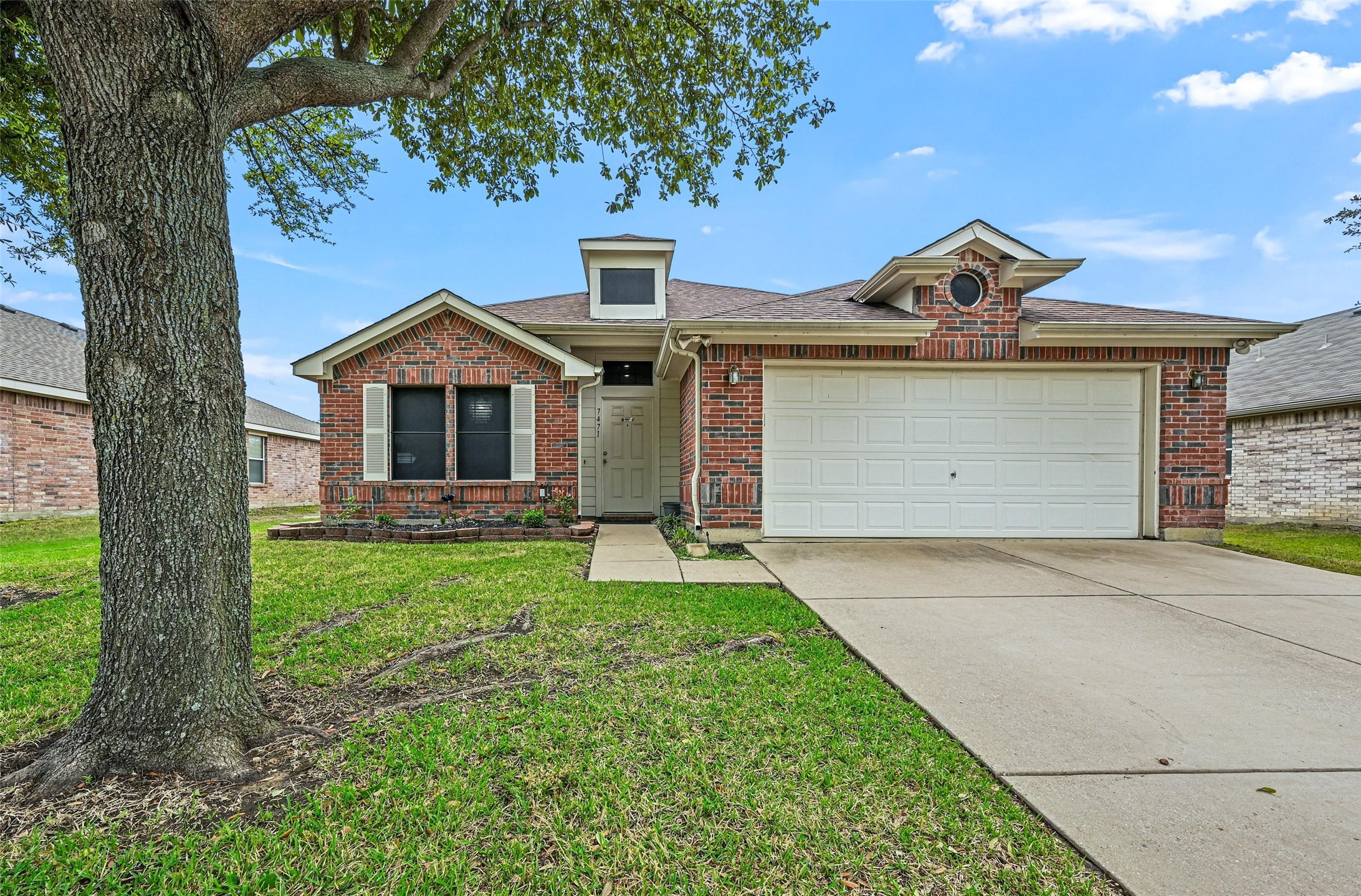 7471 Tormes Grand Prairie TX 75054