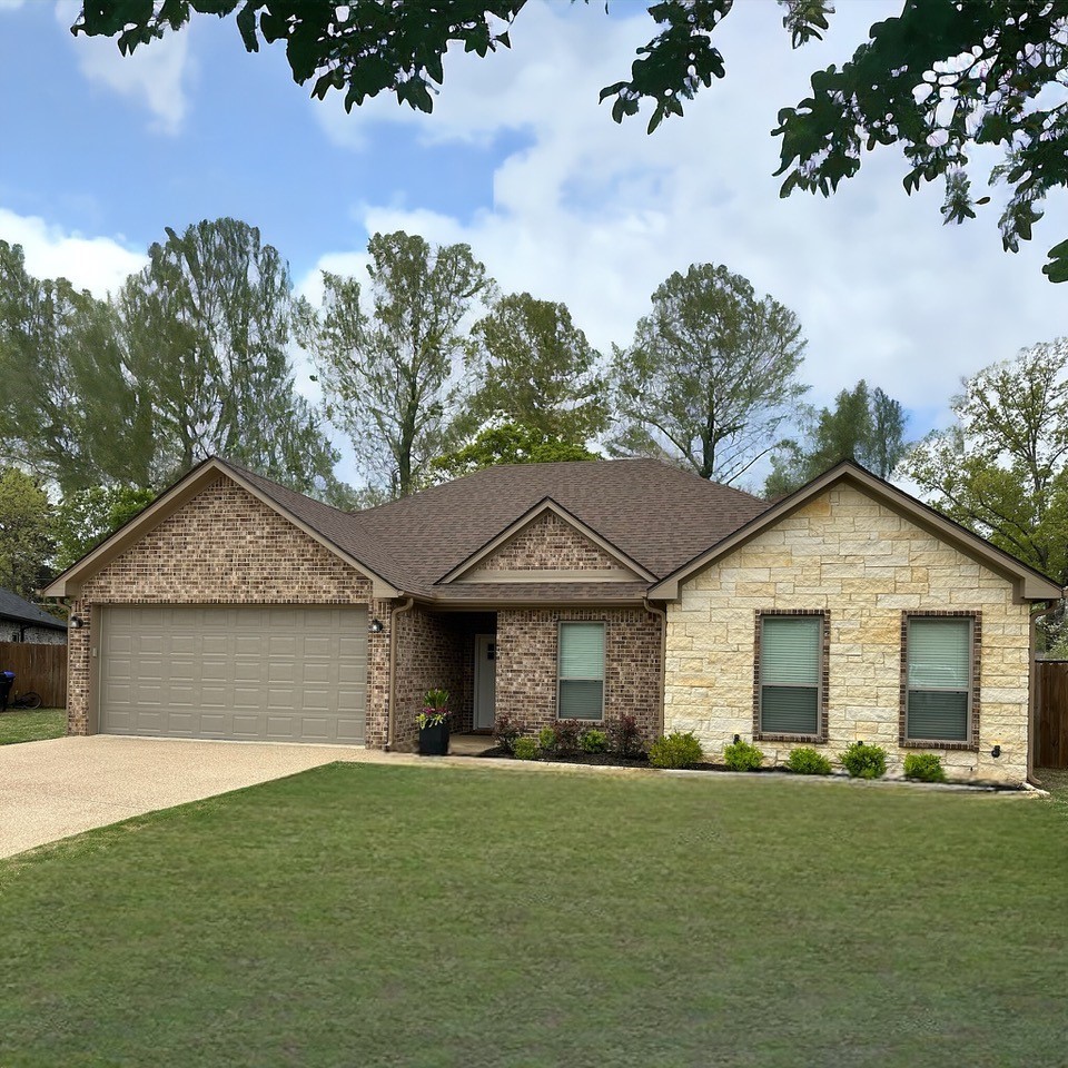 725 Cove Place Longview TX 75604