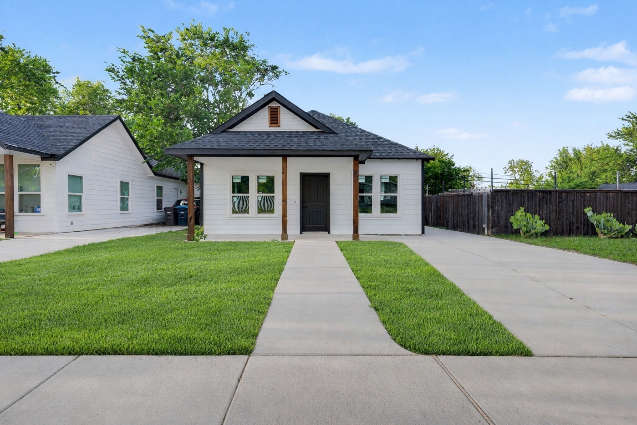 1211 E Cannon Street Fort Worth TX 76104