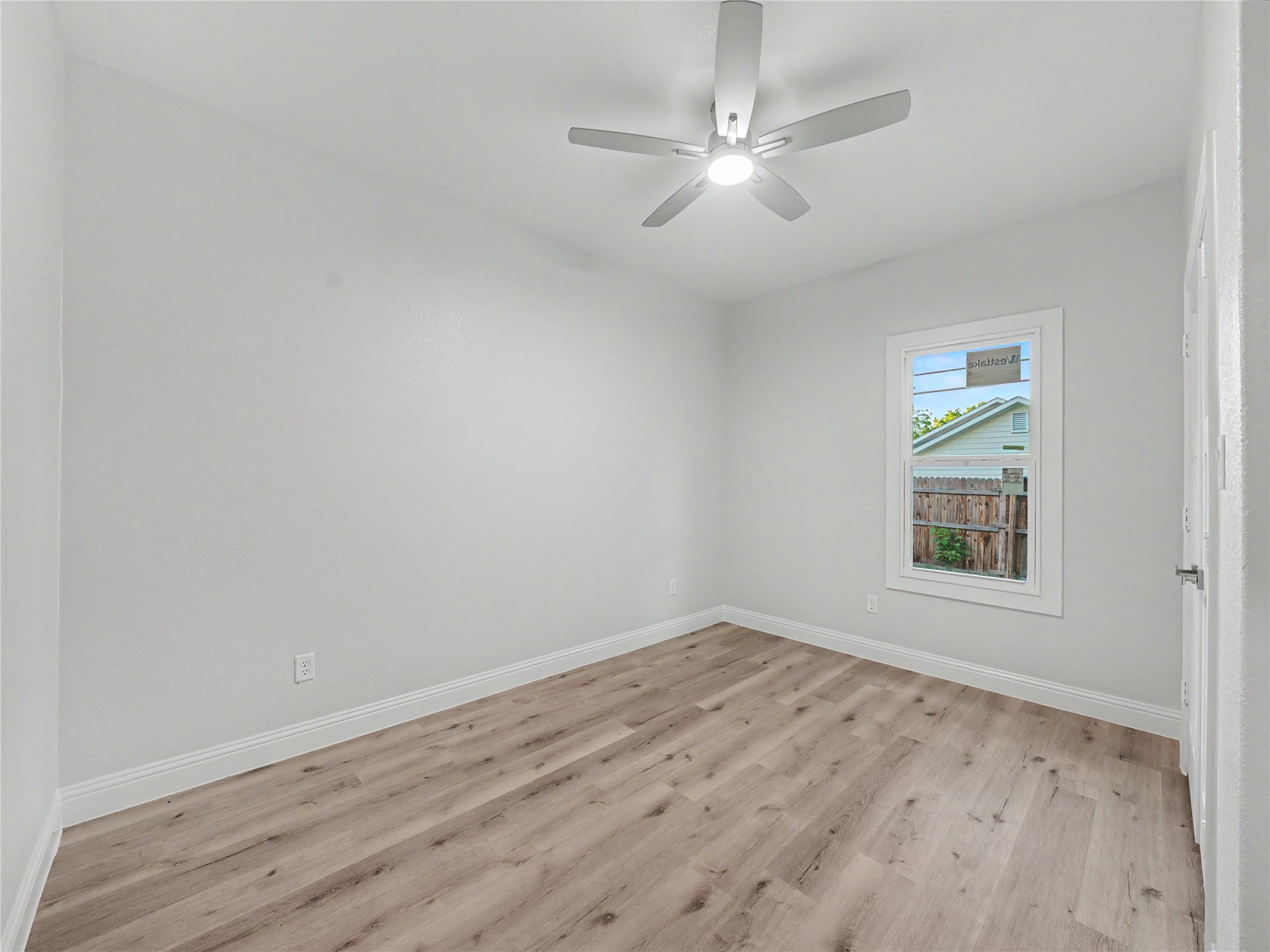 1211 E Cannon Street Fort Worth TX 76104