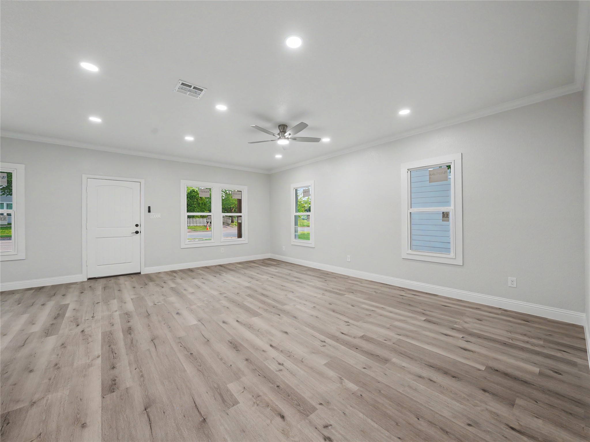 1211 E Cannon Street Fort Worth TX 76104