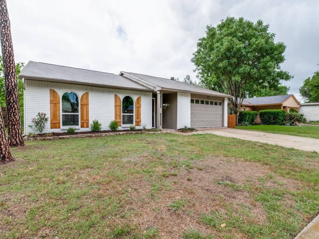 6420 Buckingham Trail North Richland Hills TX 76182
