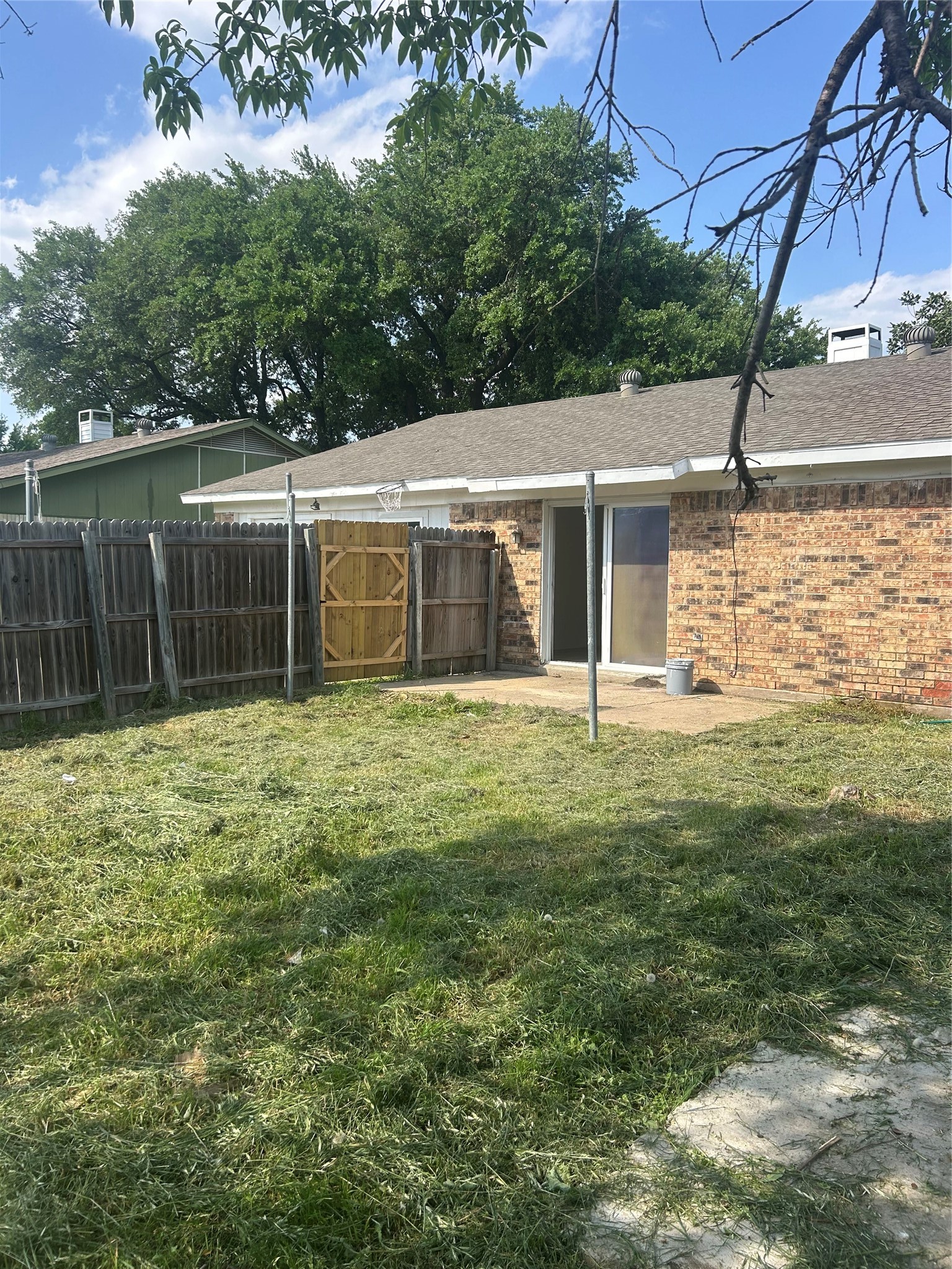 1926 Whitney Drive Garland TX 75040