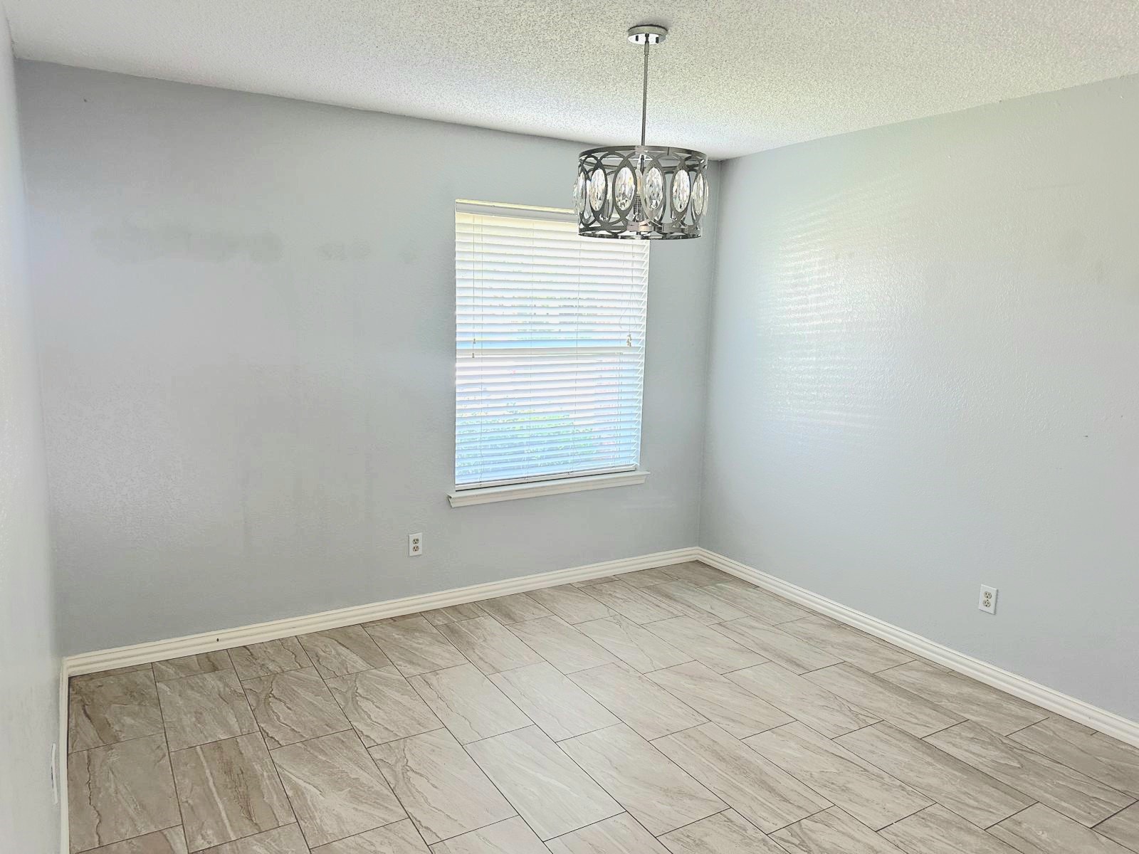 304 Cole Street Garland TX 75040