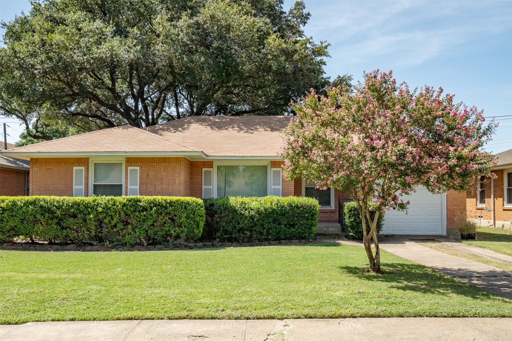2324 Materhorn Drive Dallas TX 75228
