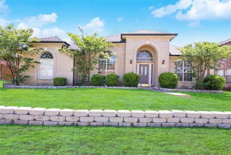 504 Dogwood Trail Desoto TX 75115