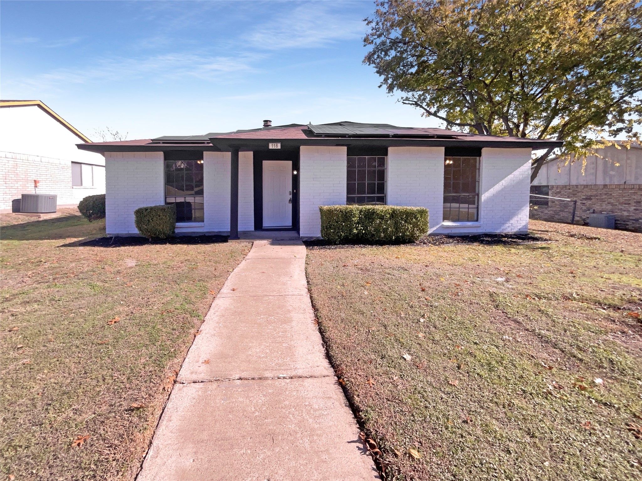 118 S Young Boulevard Desoto TX 75115