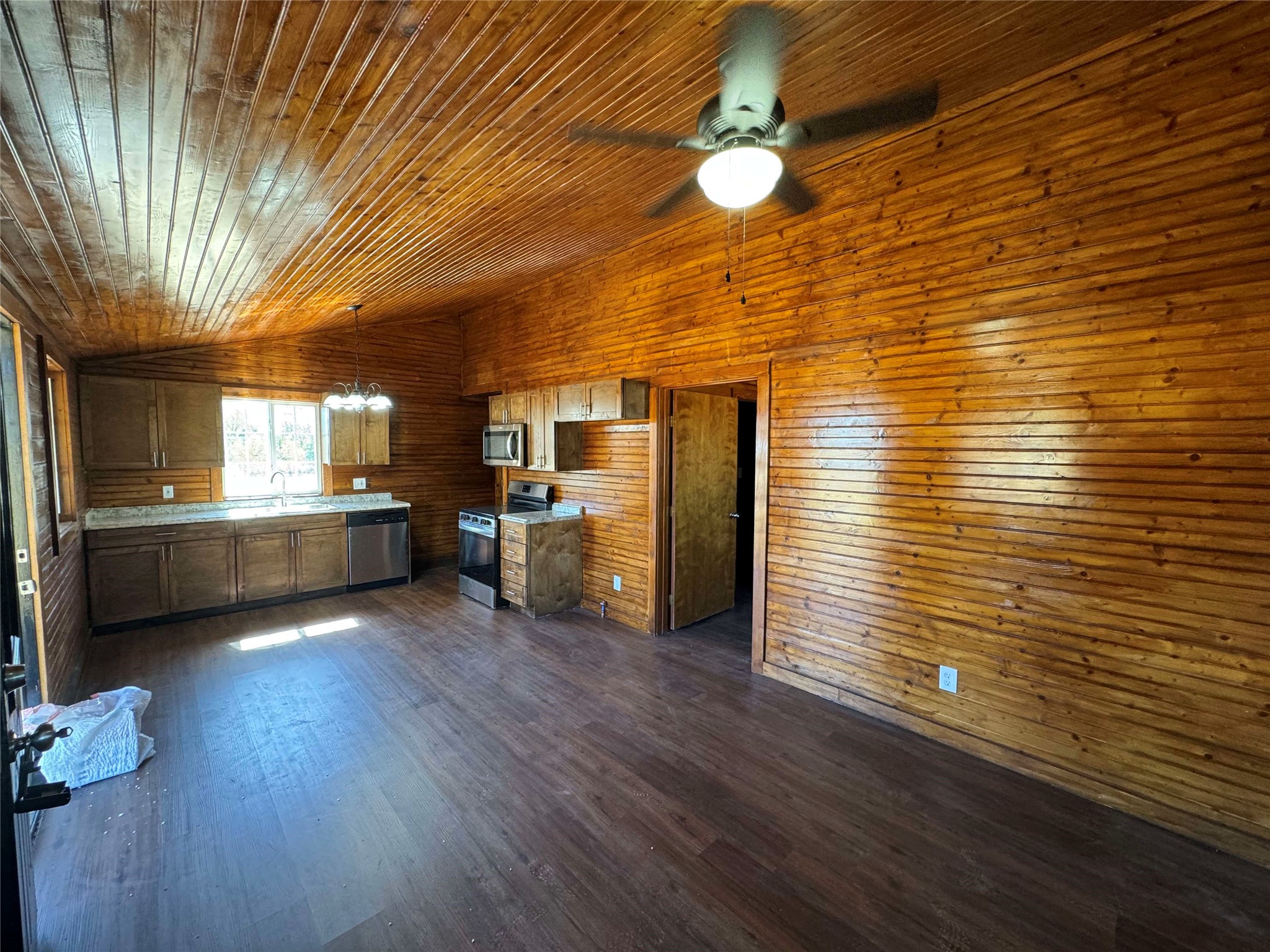 184 County Road 14300 Pattonville TX 75468