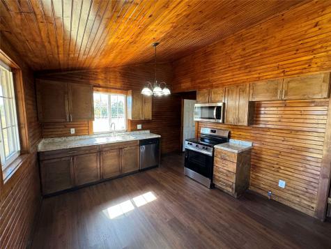 184 County Road 14300 Pattonville TX 75468
